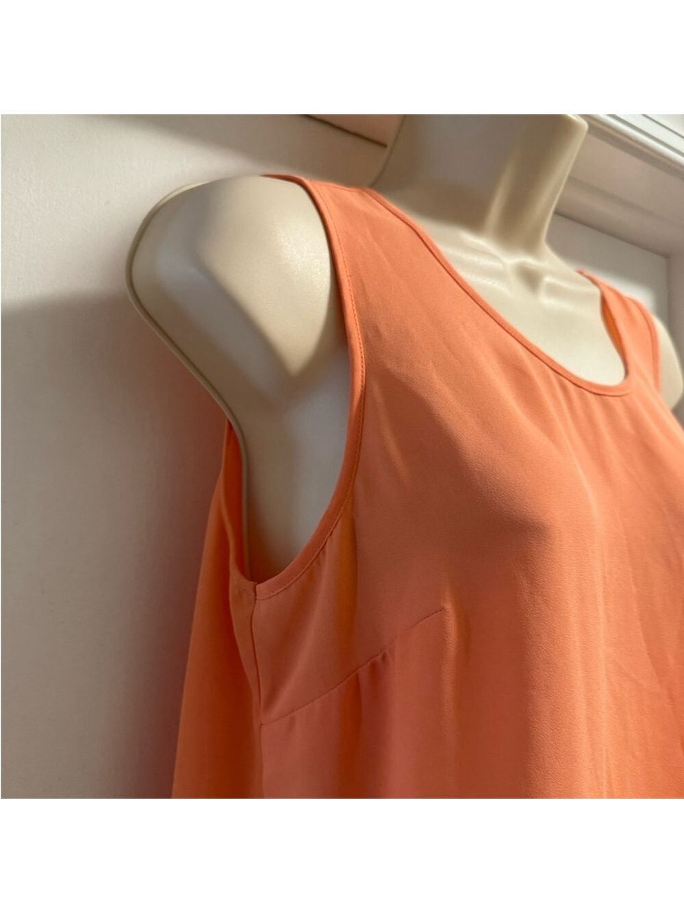 Mossimo Orange Split Back Tank Top M | Flowy Lightweight Summer Top - Picture 6 of 15